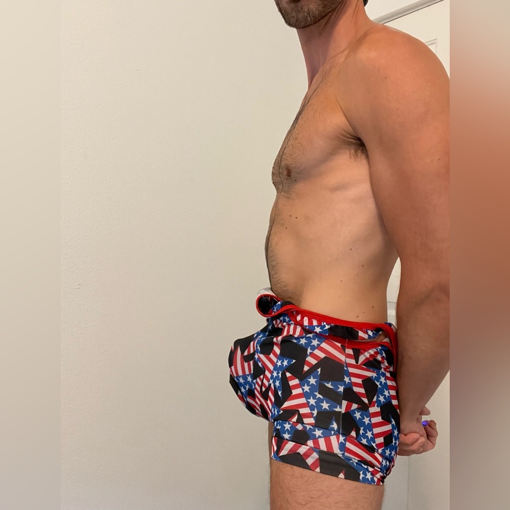 Men’s Patriotic Stars and Stripes Bodysuit - Picture 7 of 7
